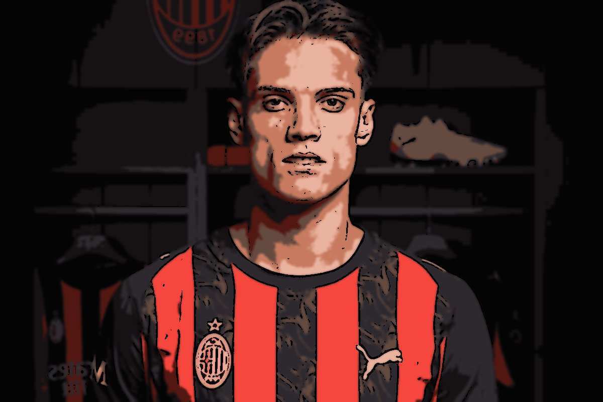 Albertini compara las ofertas de Ricci y...