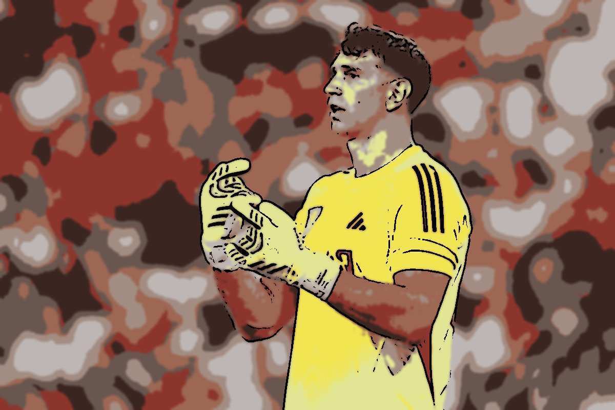 ¿Por qué Emiliano Martínez no juega esta...